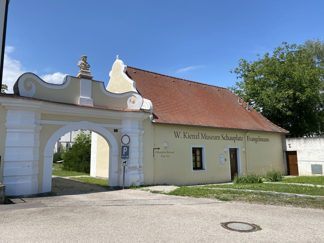 Wilhelm Kienzl Museum, Eingang